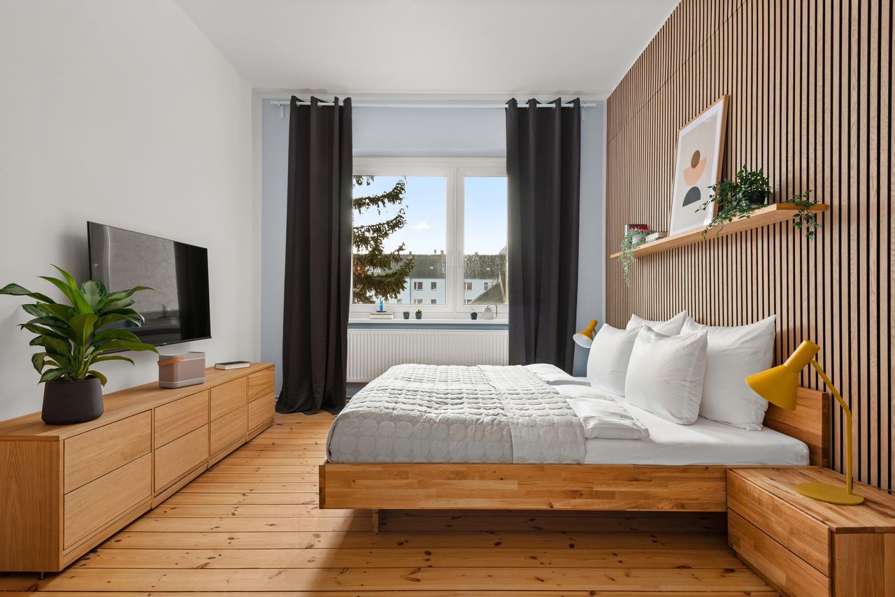 Stylish Living: 2-Room Newly Renovated Neukölln Apartment