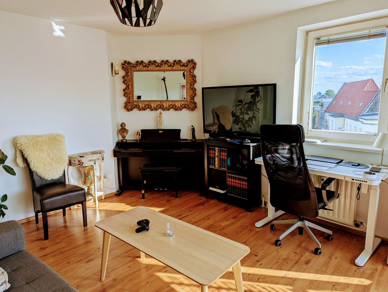 Top Floor Apartment with Beautiful View
