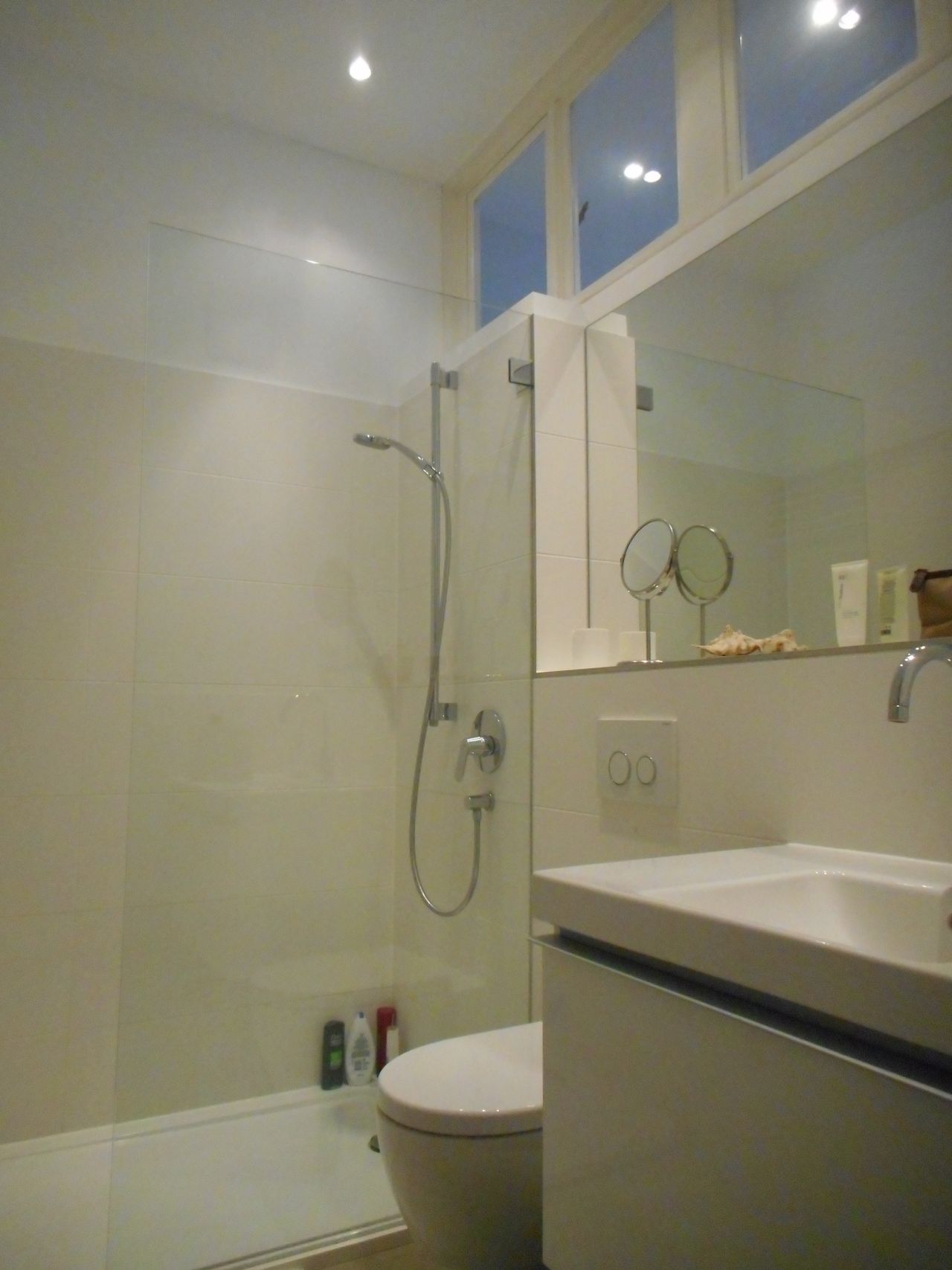 Charming very quite Design flat + balcony (Charlottenburg)