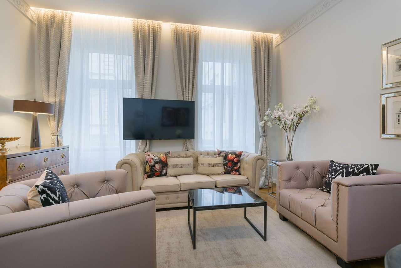 Designer Apartment in the 9th district near city centre