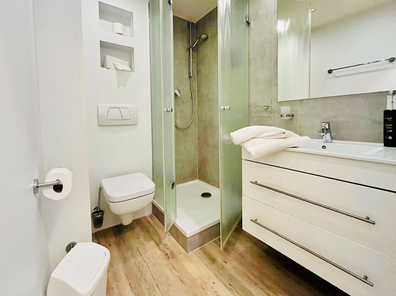 Single studio in Westend Frankfurt - near old opera