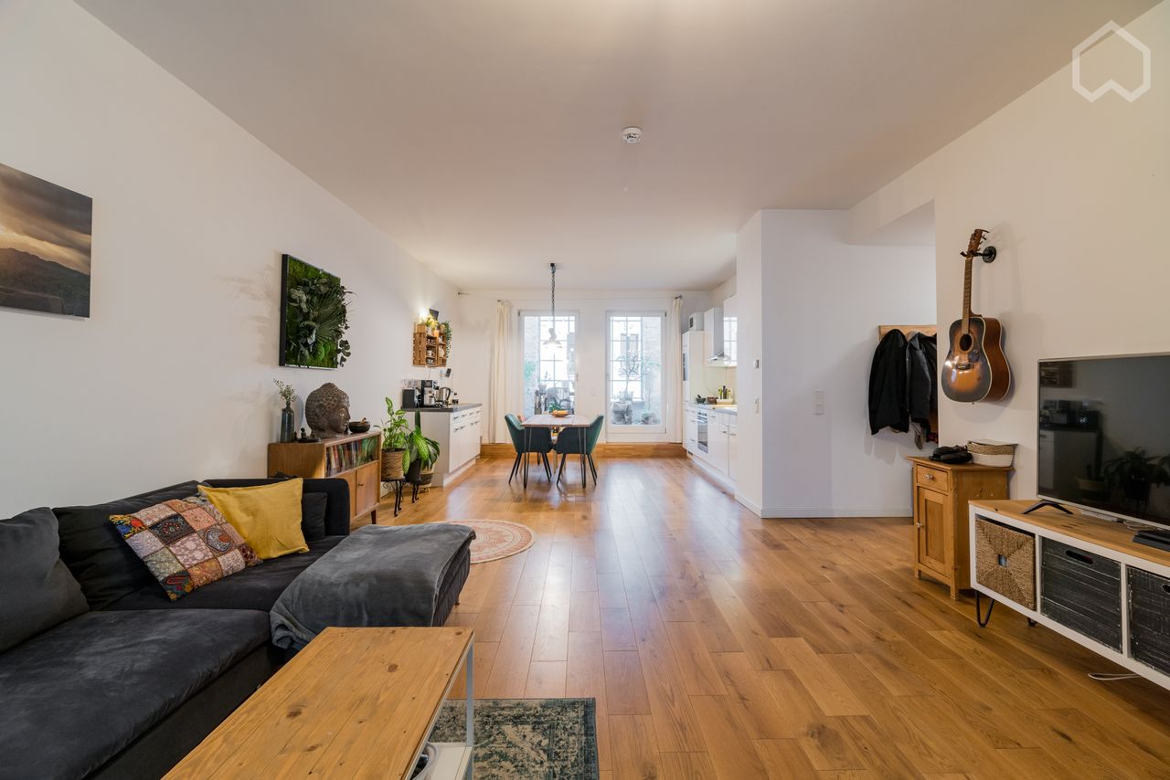 New and fashionable shared flat (+1) located in a former brewery in Kreuzberg