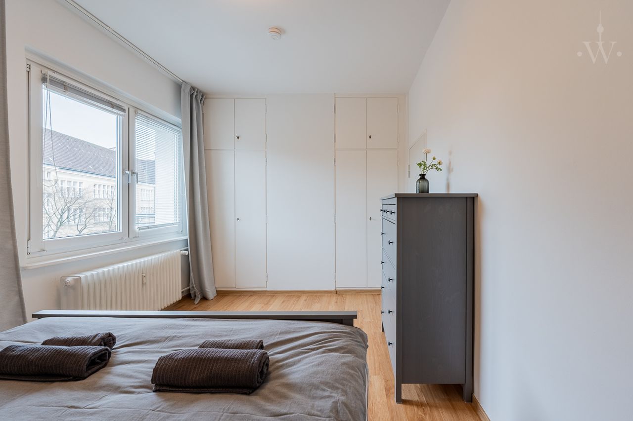 Renting in Nov/Dec - Enjoy 1 Month Service Fee on Us! Cozy 3-room apartment with balcony - fully furnished in Scandinavian style