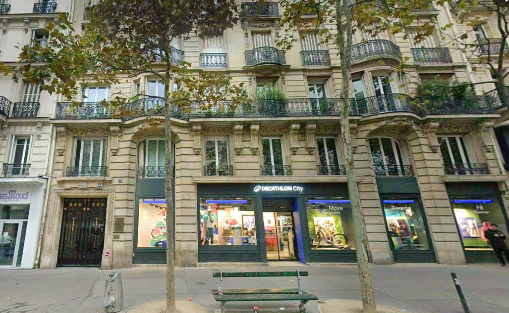 Apartment close to FMUP Check availability at ( rentalstay. eu )