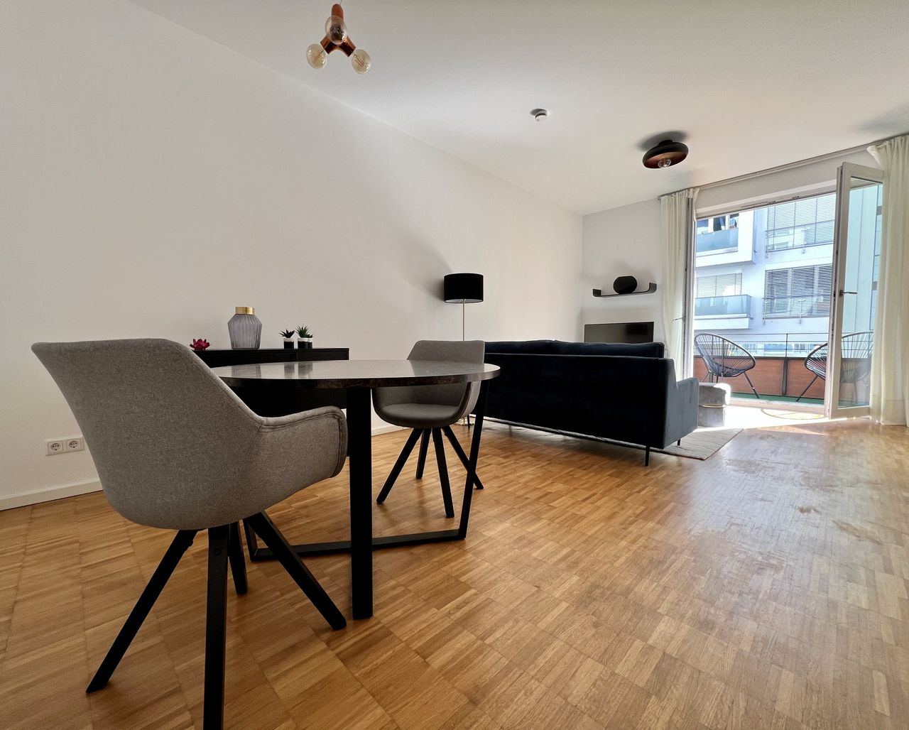 Right in the middle of Berlin: Modern, beautiful apartment in a perfect location