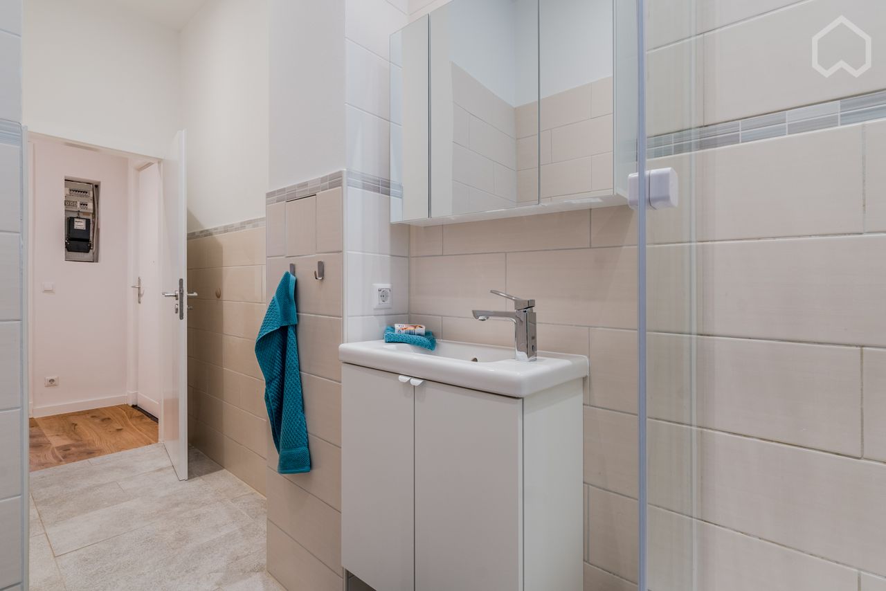 Brandnew furnished+ Sleep perfectly quiet in an stylish sunny flat