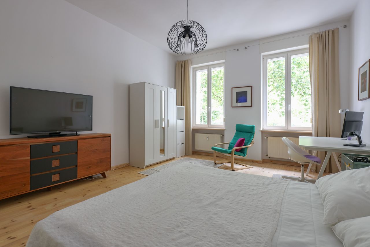 PERFECT FAMILY SPACE! Bright, beautiful studio in Weißensee