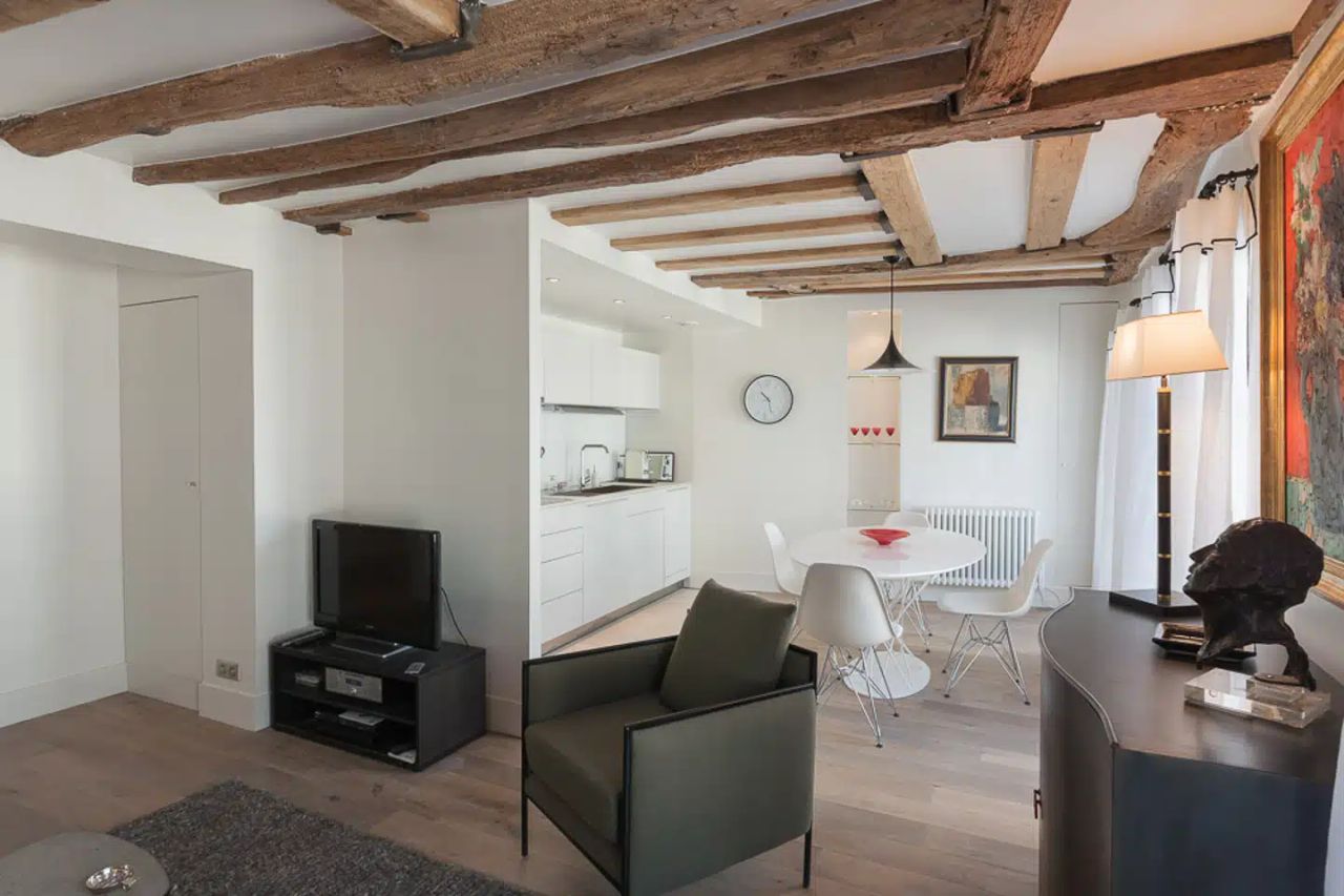 Rental Furnished flat - 2 rooms - 55 m² - Quartier Latin - Saint Germain de Prés - Odéon - 75006 Paris