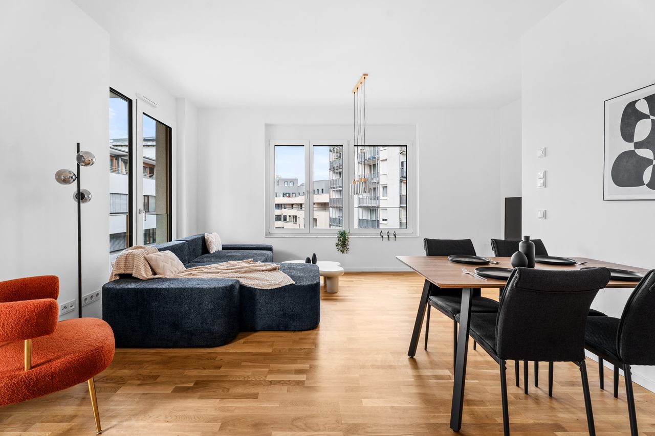 EXQUIS Luxus 2BR Apartment FRITZ I Balcony I next to Mercedes I Stuttgart I Kitchen I Home Office