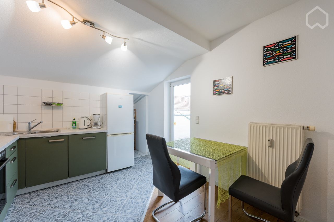 Cozy & quiet 2-room appartment with roof top terrace in Friedrichshain