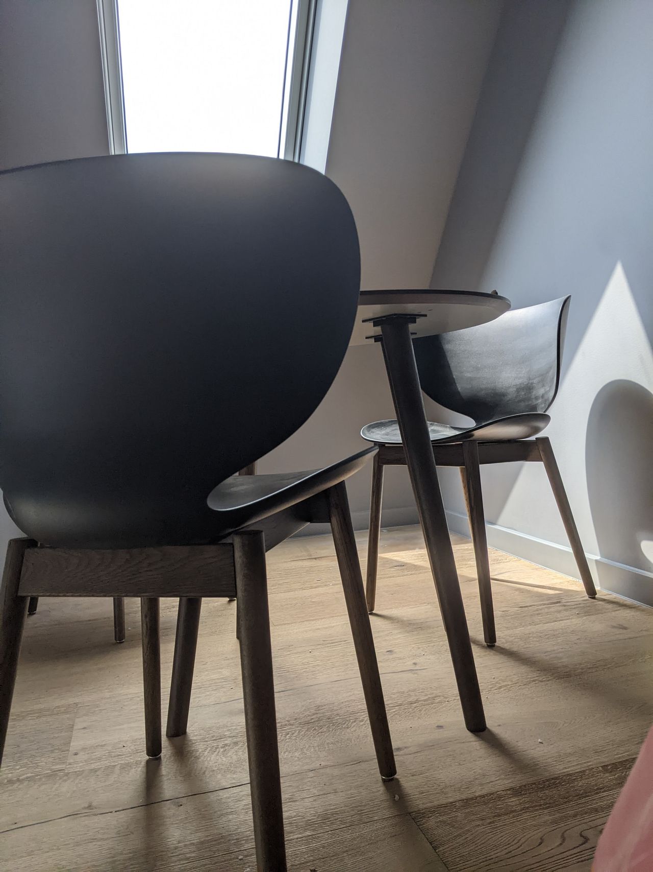 Stylish Conlon House Two-room Apartment | Prime Location Munich | Fully Equipped Kitchen & Amenities
