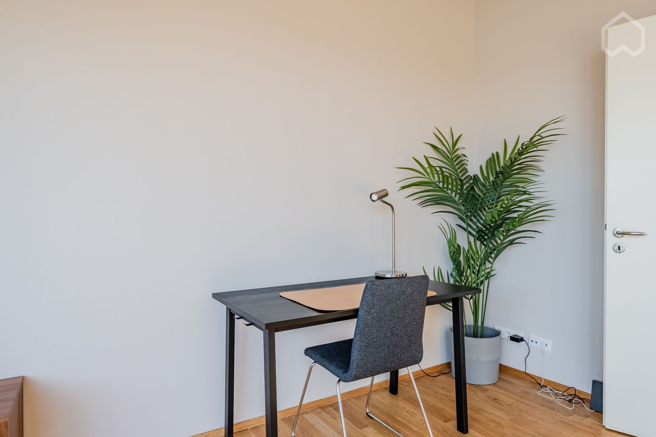 Bright Top-Floor Apartment with Spacious Terrace in Popular Wrangelkiez Neighbourhood