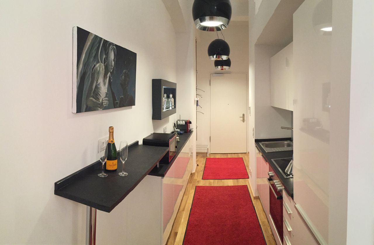 LUXUS BUSINESS-LOFT (located at Euopean Central Bank and the river)
