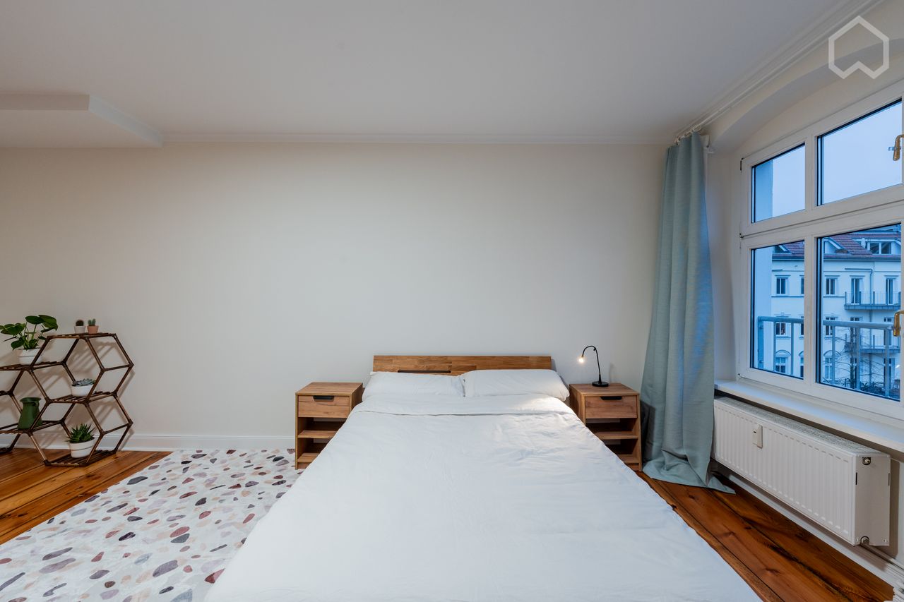 FIRST TIME RENT, Urban Elegance, Chic 2-Bedroom Haven at Zionskirchplatz, Mitte / Prenzlauer Berg