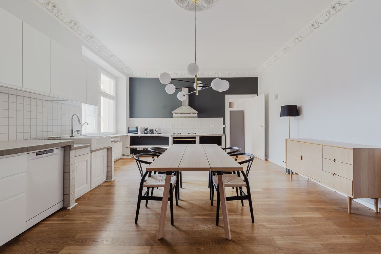 3 BR Schoneberg, w/d & kitchen, furnished