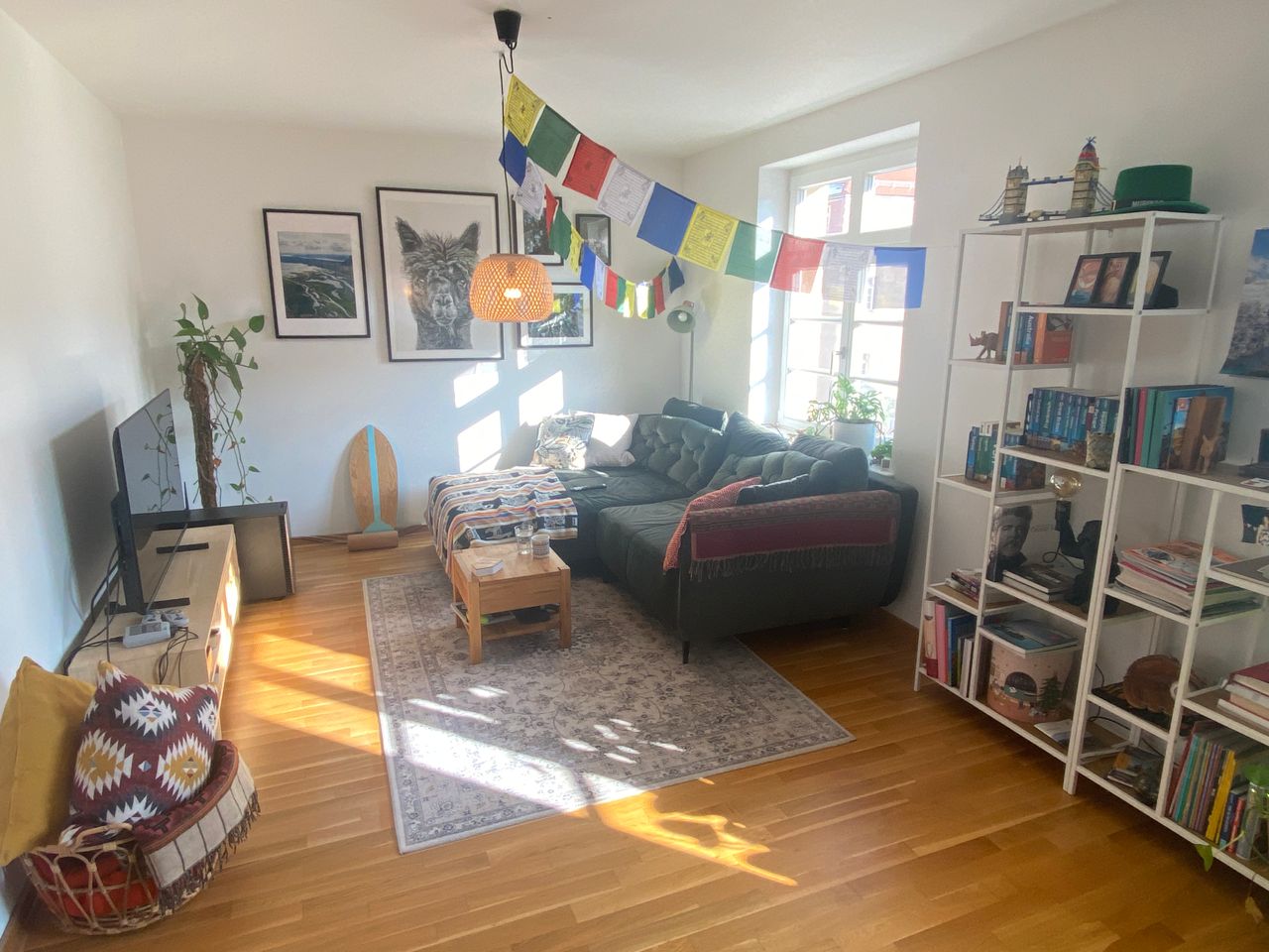 temporary interim rent furnished maisonette top floor flat for up to 8 months in Gohlis / Start: July25