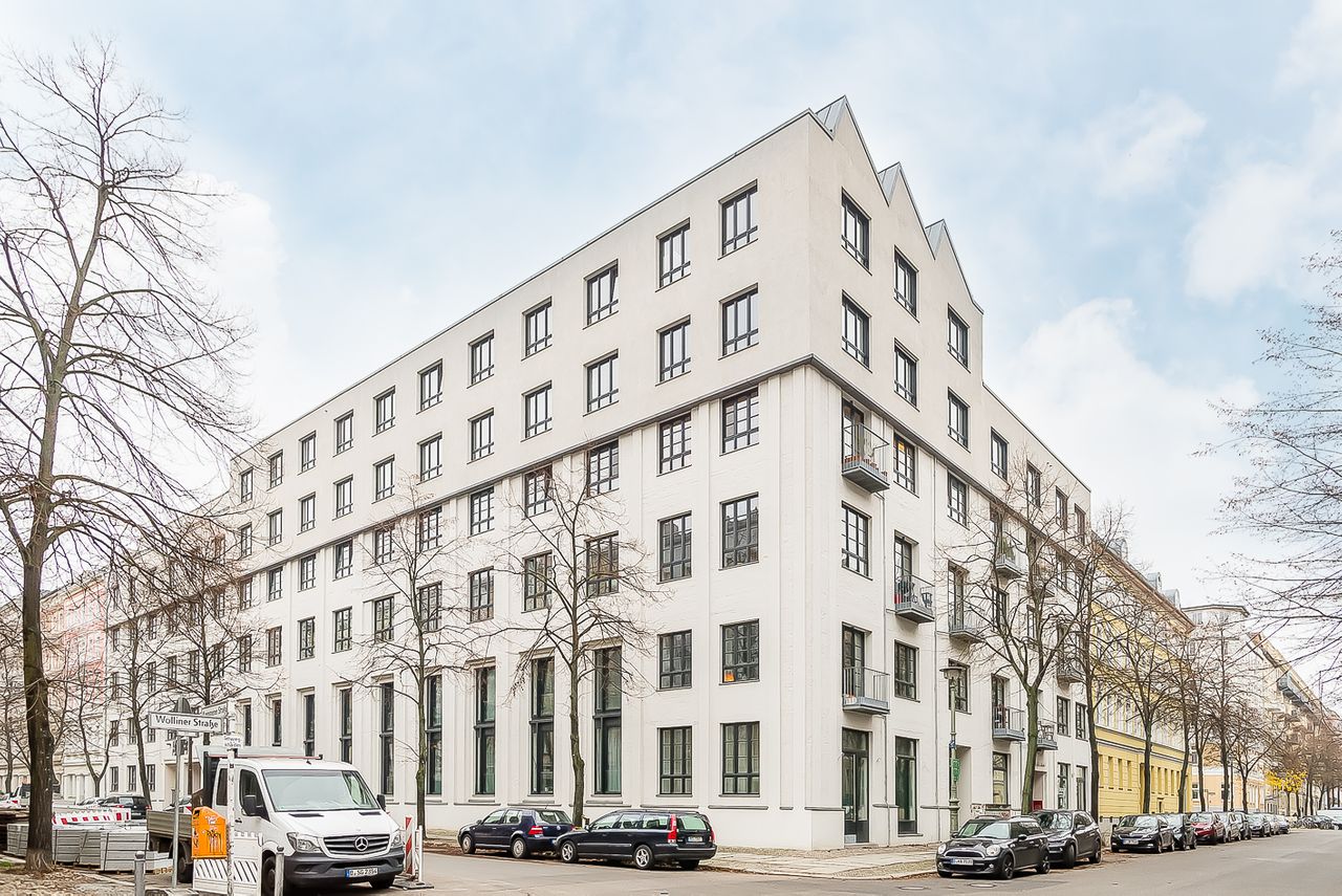 Luxury modern Loft in Mitte - top equipped, new with underground parking