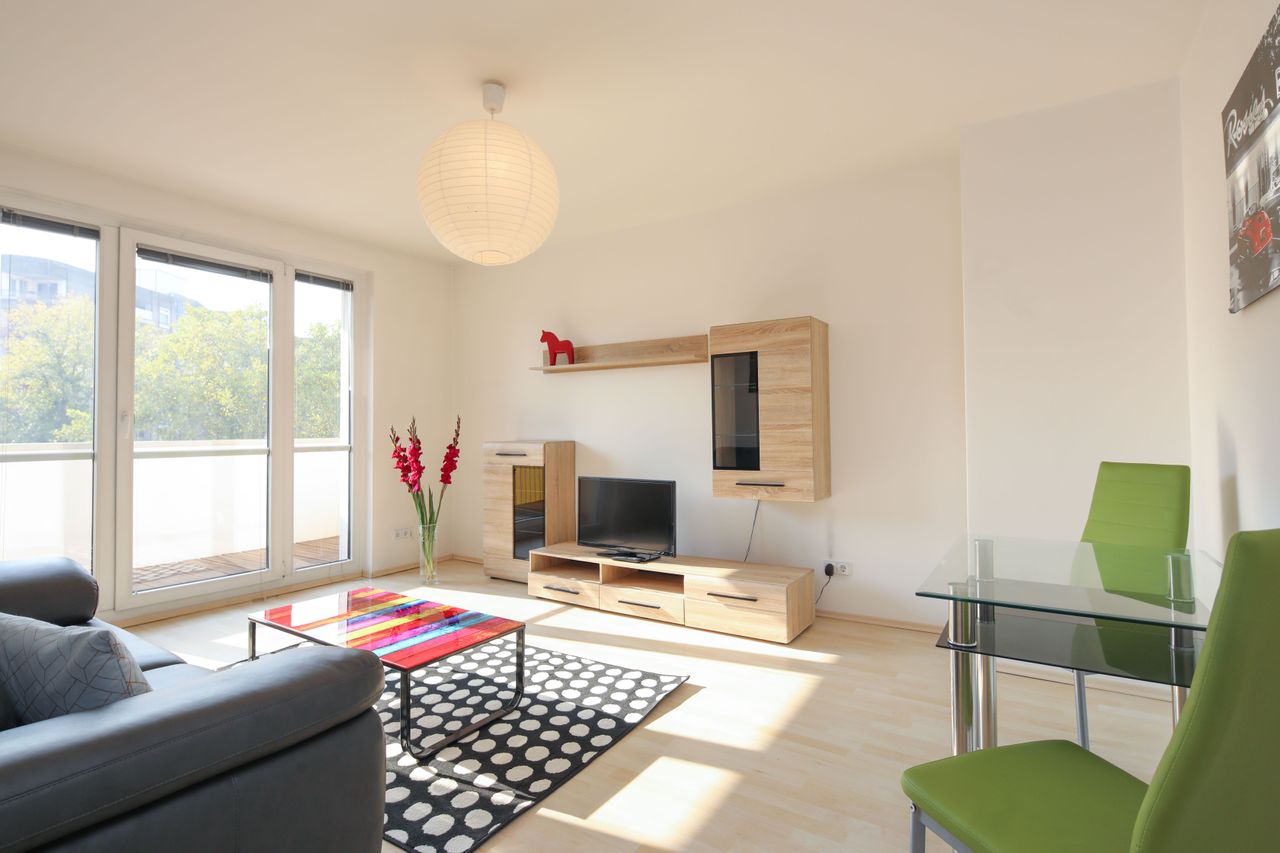 Bright and modern 2 room business apartment with southwest balcony in Berlin Mitte / Wedding