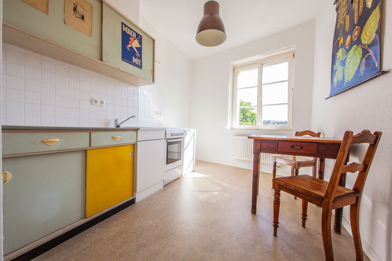 Fully furnished apartment in listed building - near urban railway Adlershof, Berlin