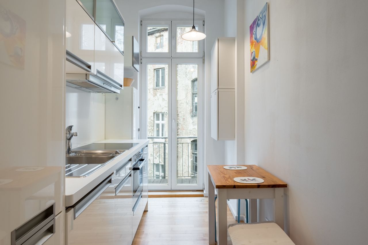 Beautiful 2 Bedroom Apartment at Oranienburger Straße Berlin