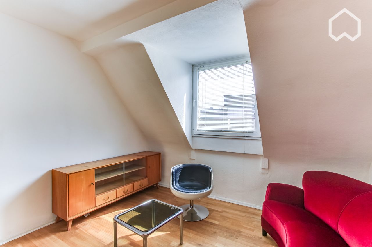 Modern loft in the heart of Cologne at Neumarkt