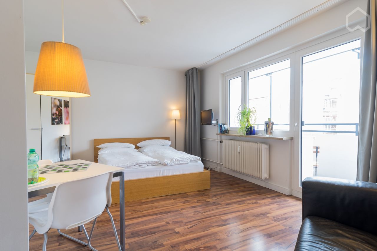 Lovely & new suite in Schöneberg (Berlin)