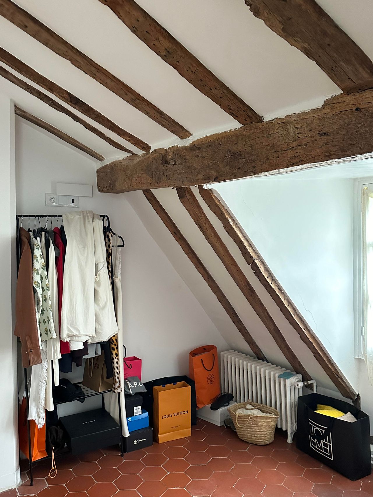 Cosy and typical Paris apartment located on Ile Saint Louis
