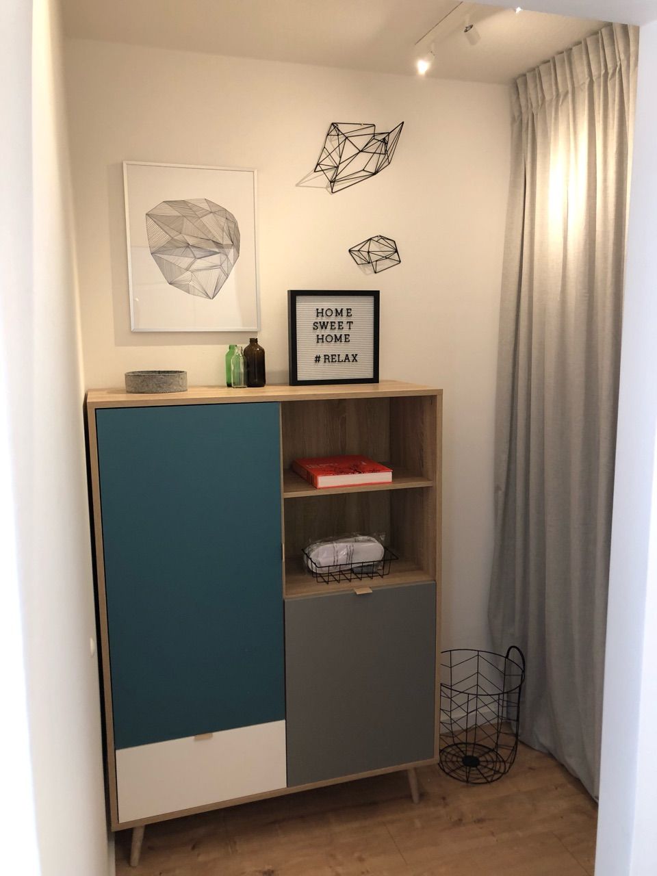 Studio apartment in Laubegast with walk-in closet (WE27)