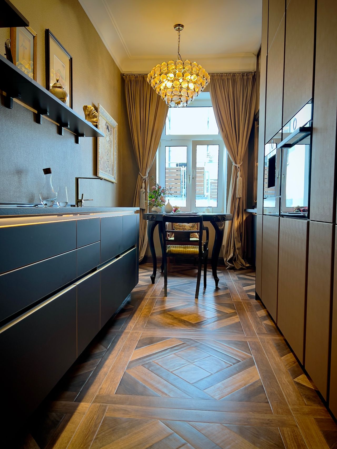 Elegant 3-Room Apartment with Luxury Interior – Central Location,