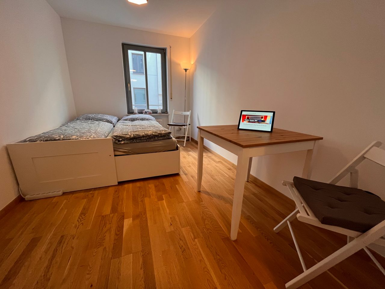 Close to the university, Bavarian railway station, flat in Leipzig