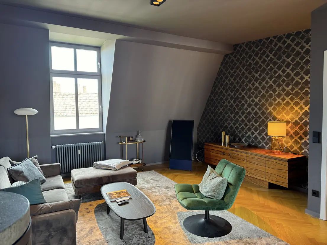 Lovely & spacious Penthouse suite in Prenzlauer Berg