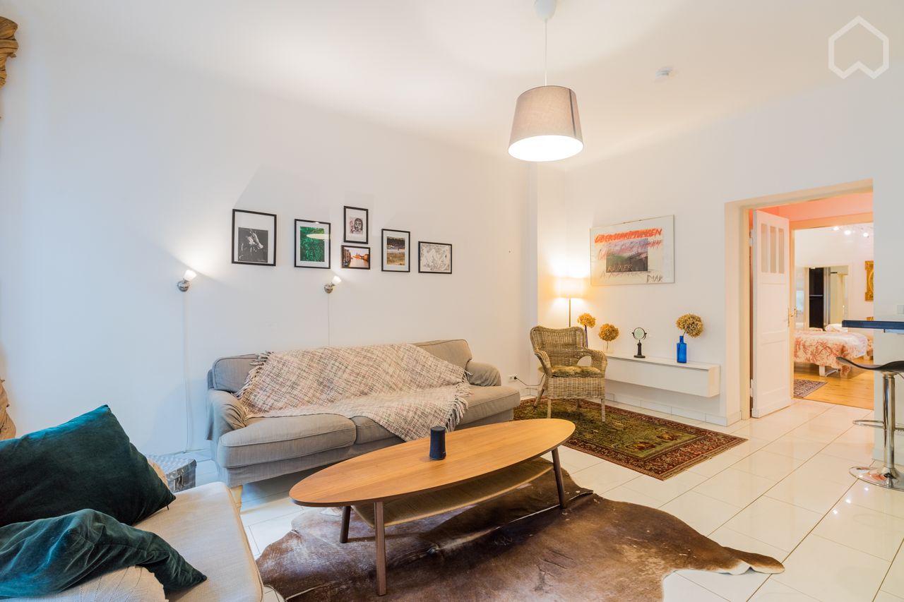 Elegant City apartment in the heart of Berlin Mitte
