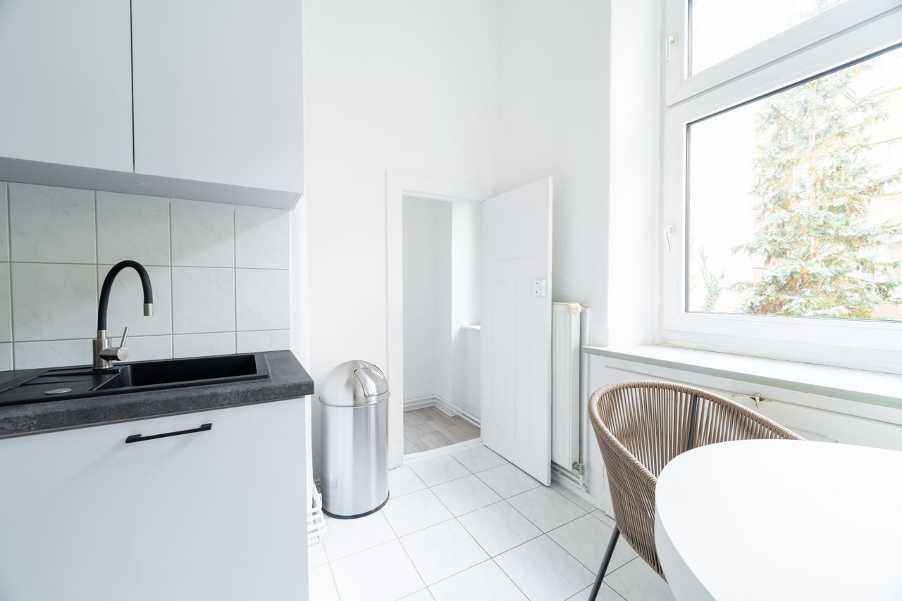 Perfect 2-room apartment in the best location in Neukölln, fully furnished and equipped.