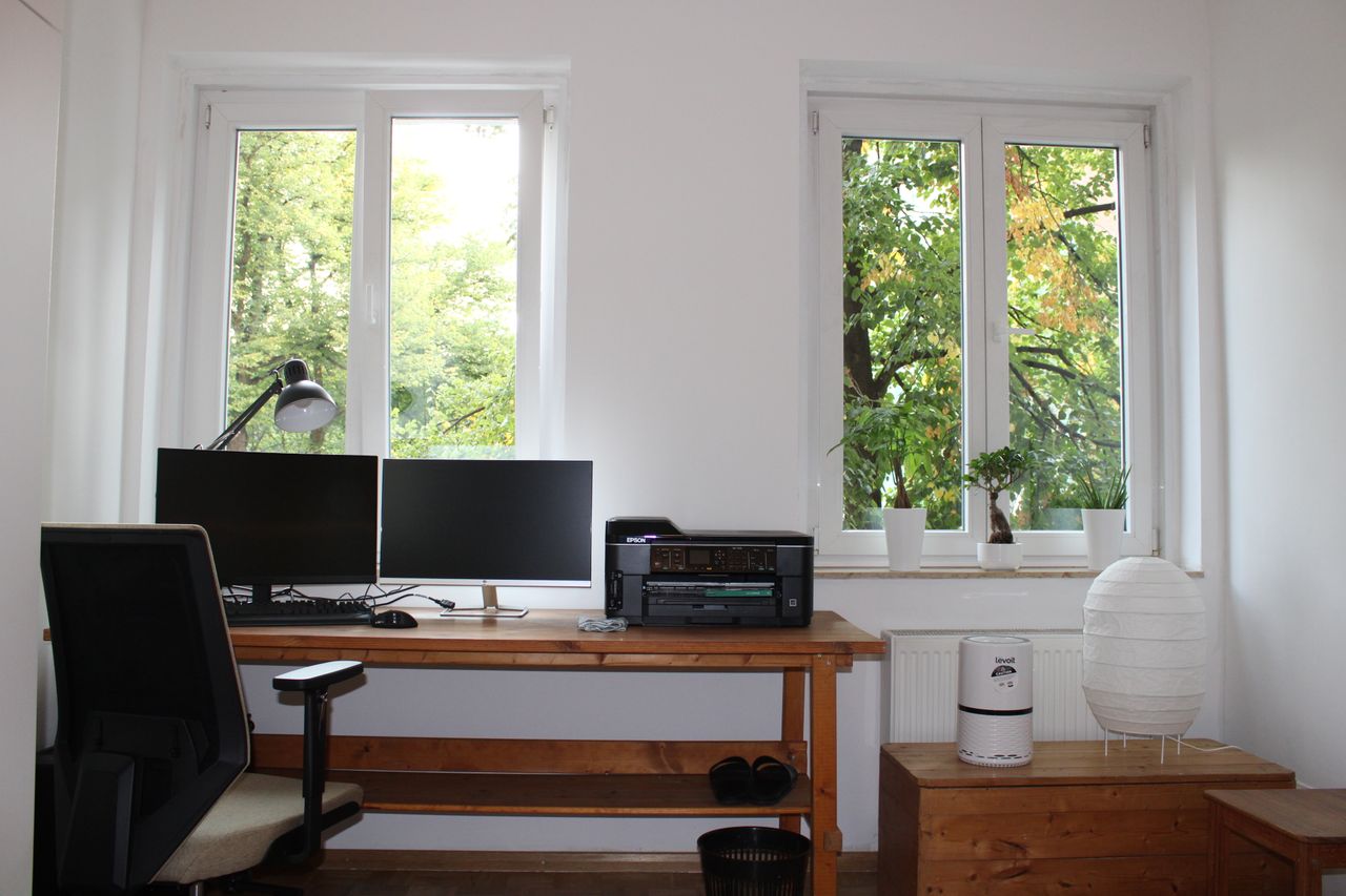 large and bright 2bd flat with view to Arkonaplatz in Berlin Mitte