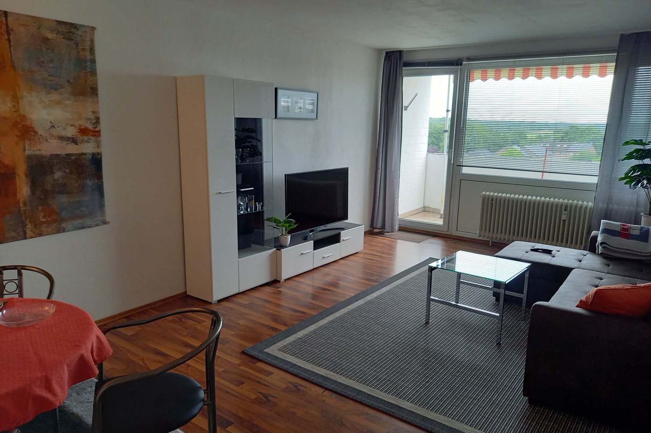 Fully furnished sunny apartment with distant view near S-Bahn station Kerpen-Sindorf