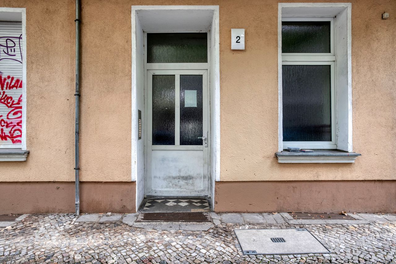 Cool Friedrichshain Studio, Furniture, Decor & Kitchen