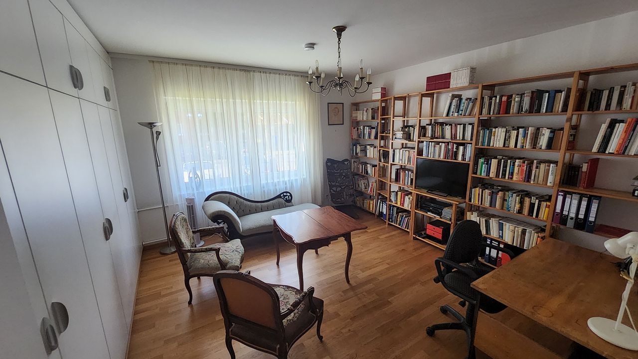 Neat and lovely studio in Nikolassee