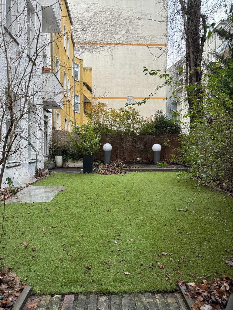 Bright 3-Room Garden Apartment near Kurfürstendamm