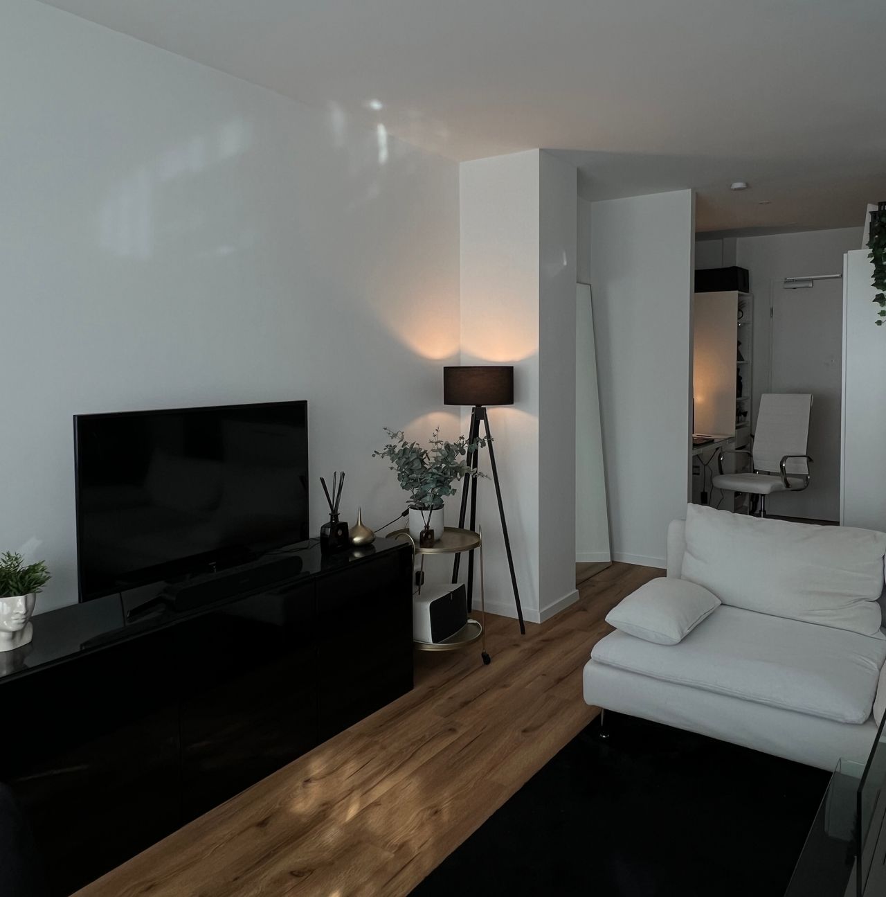 Gehobenes Einzimmer Apartment