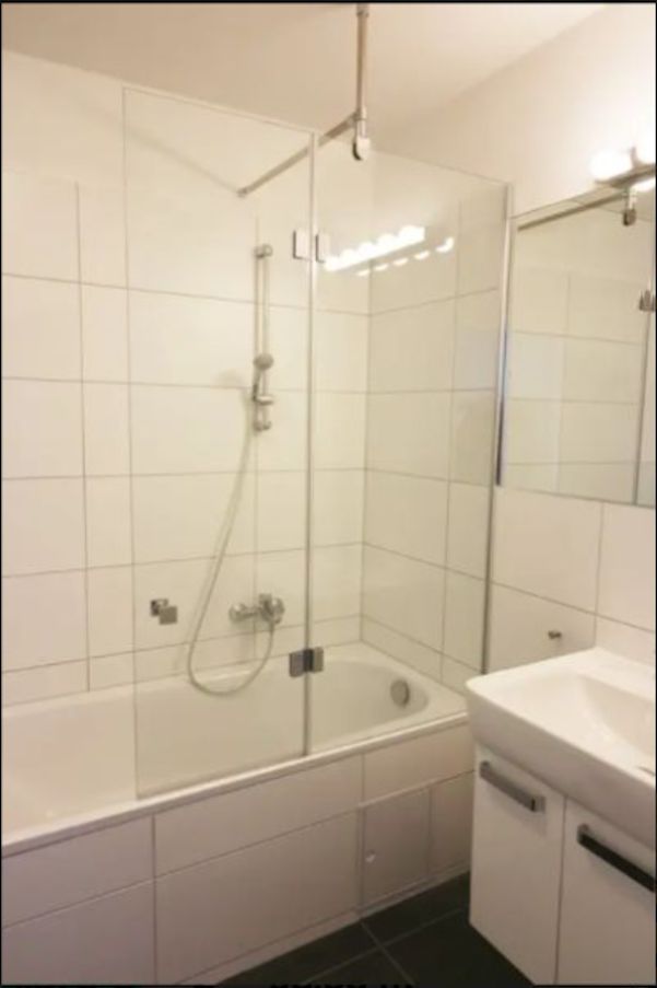 Stylish furnished 2 room apartment in the middle of Berlin