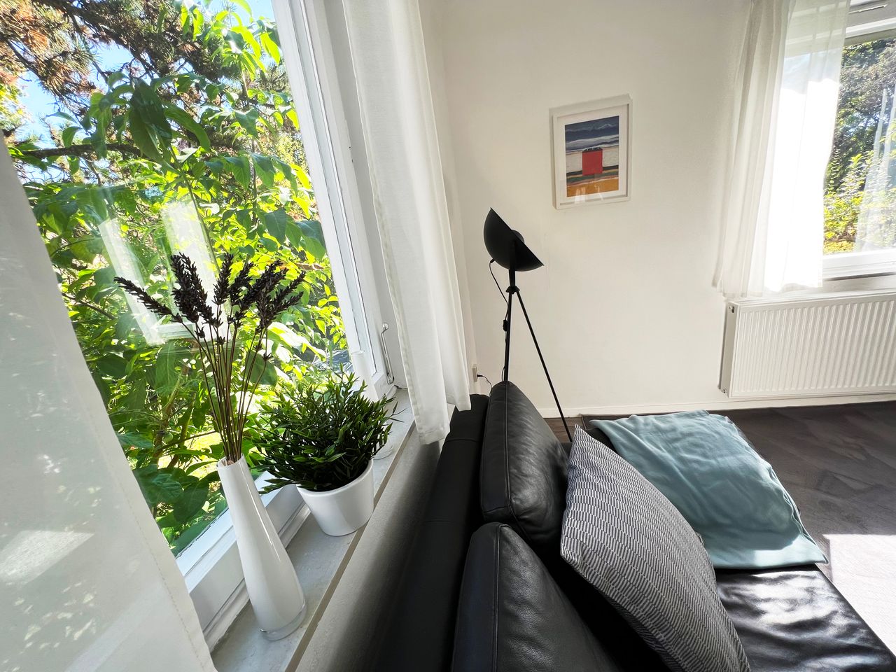 3 rooms | S-Bahn 500 m | Quiet+Central | terrace  | Patch Barracks