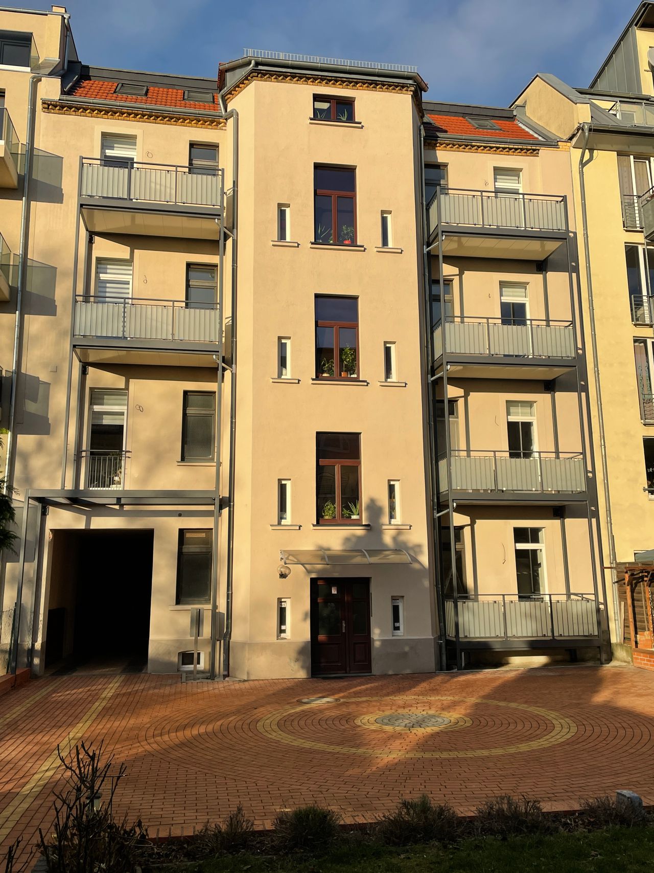 Business Apartment with Balkon near the city Center