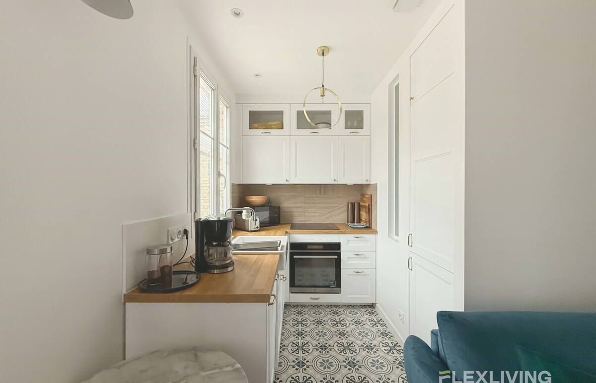 A sublime one-bedroom apartment located on rue Eugène Gibez.