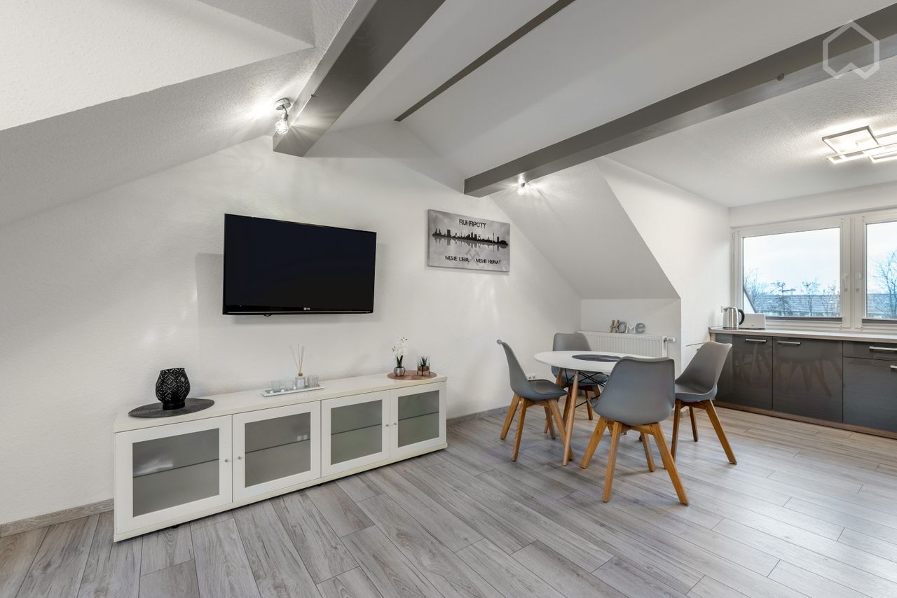 Bright, comfortable temporary apartment in Essen Katernberg