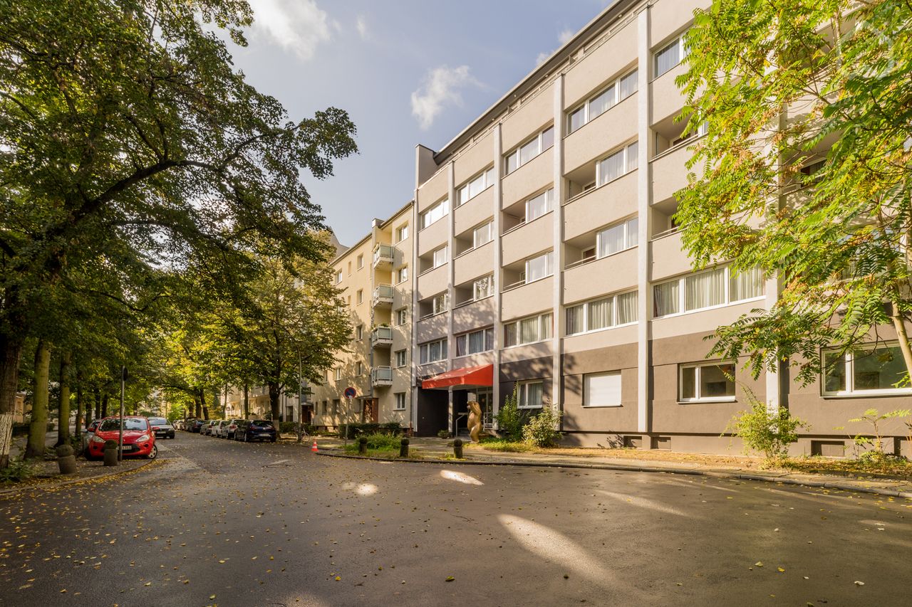 Superior Studios-Apartments in a quiet central location near Kurfürstendamm (Category S)