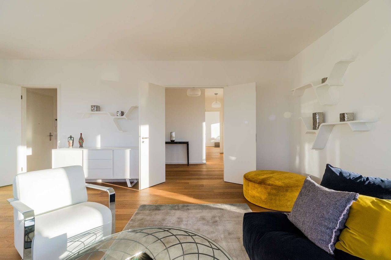 Sunny high-end luxury 4 room furnished flat with balcony and breathtaking view at Potsdamer Platz