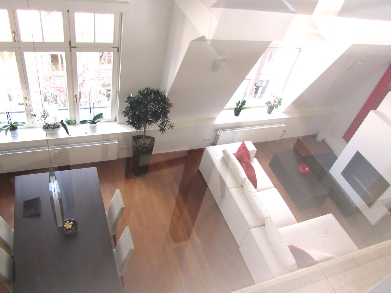 Full Serviced Elegant Penthouse-Apartement - Best Westend Frankfurt