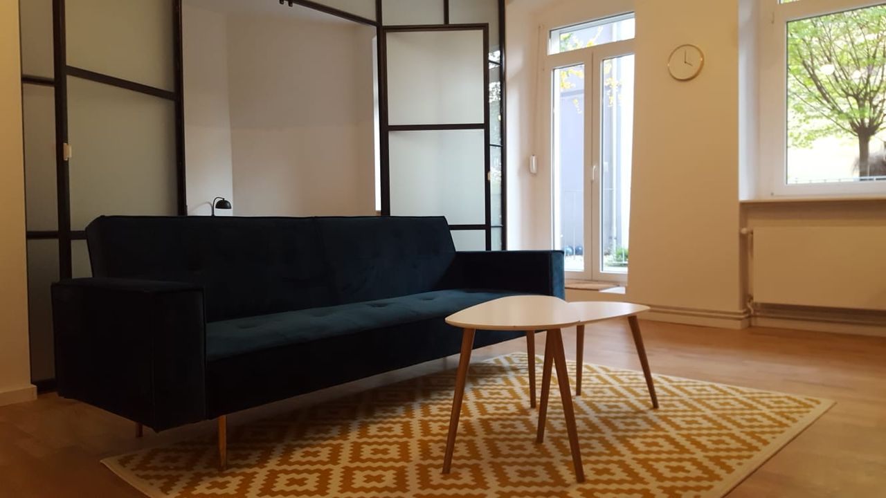Elegant 2 room flat with a terrace in Prenzlauer Berg