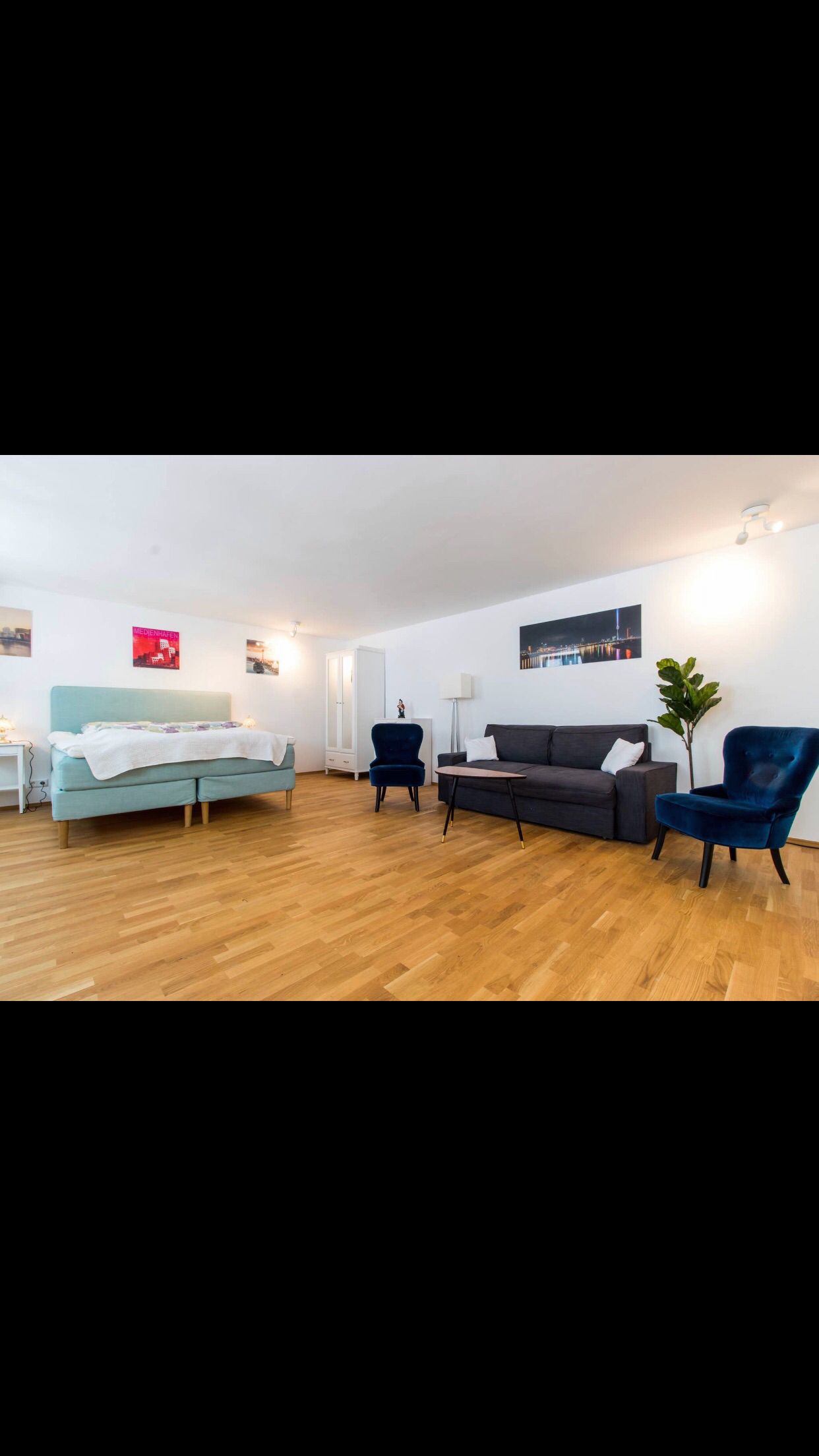 Lovingly furnished apartment with good transport connections in Düsseldorf's old town