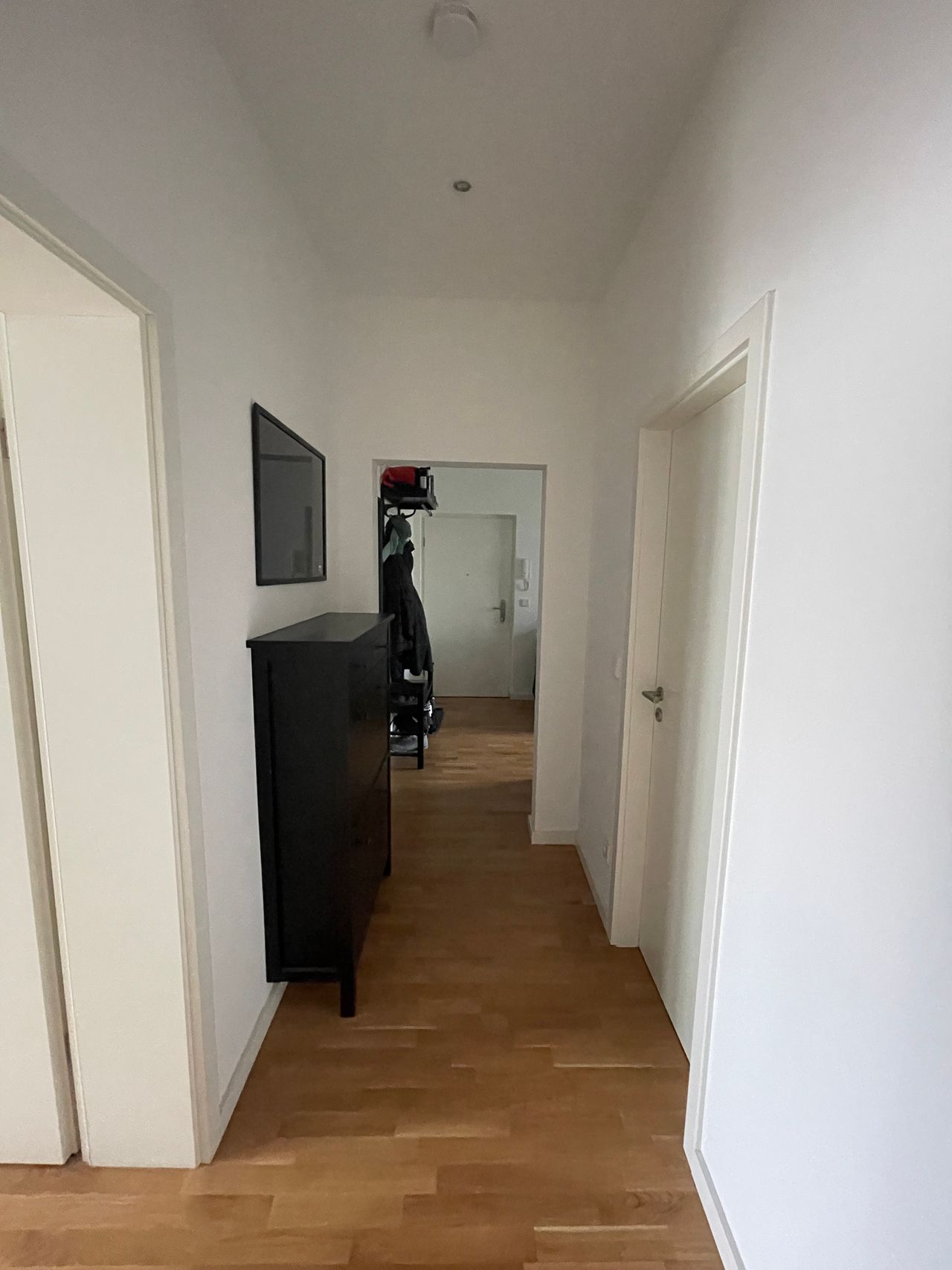 Modern 2-room apartment directly at Rosenthaler Platz